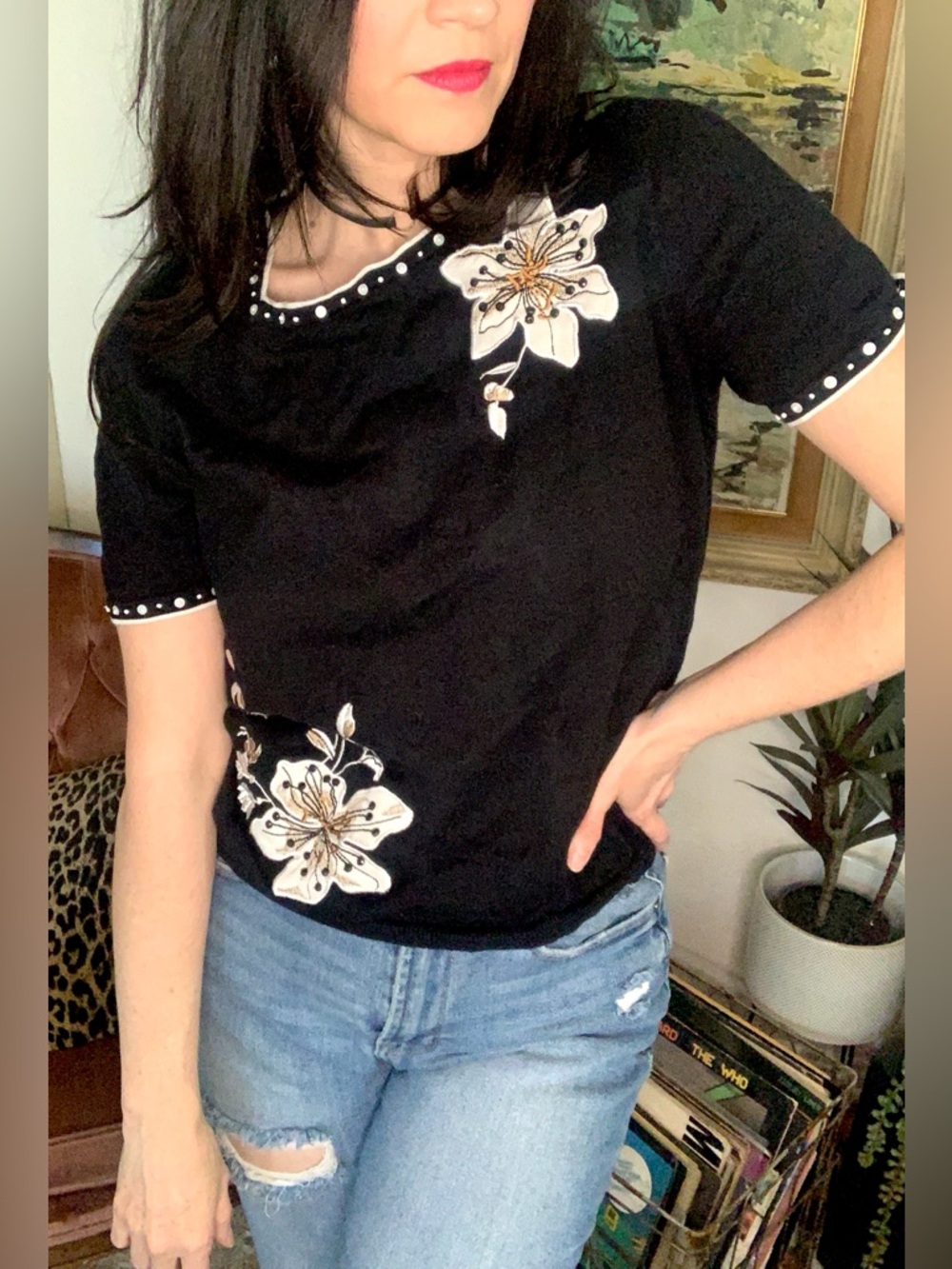Vintage Alfred Dunner Black Short Sleeve Top with White Floral Appliqué